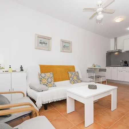 Enjoy Apartment *